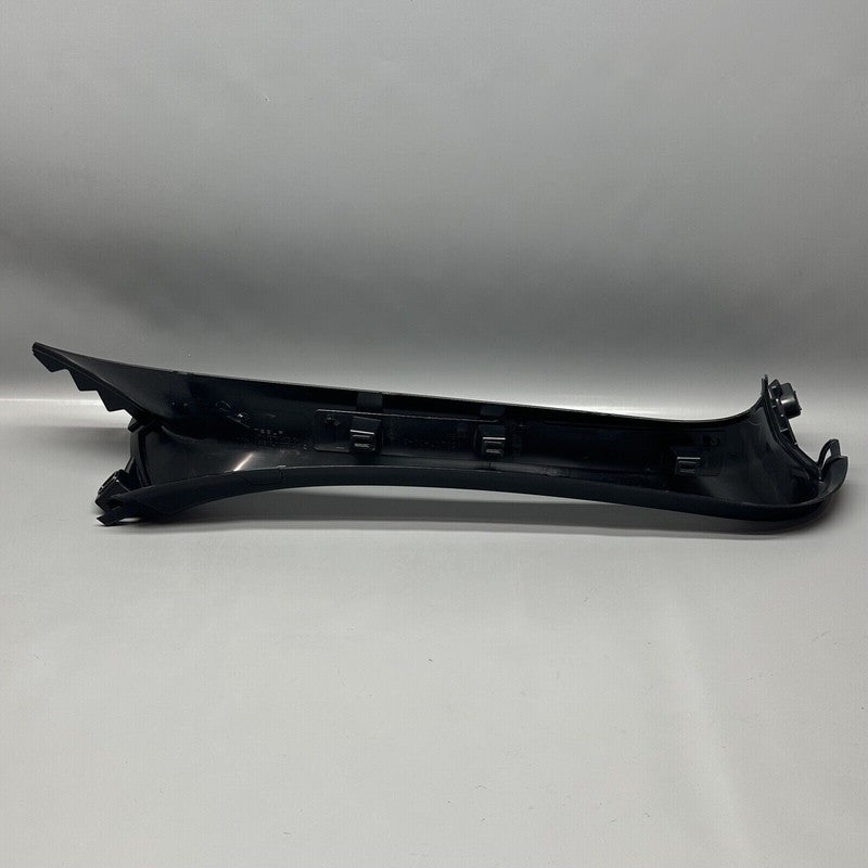 1037903-00-D TESLA MODEL X TAILGATE TRIM COVER RIGHT 2016 17 2018 19 20 2021 OEM 1037903-00-D
