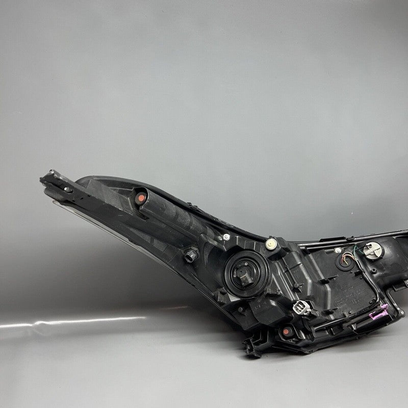 TOYOTA CHR HEADLIGHT LEFT DRIVER HALOGEN 2018 2019 2020 CH-R