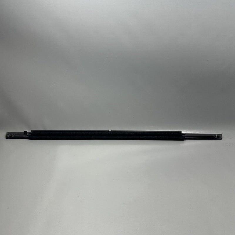 68257259AD JEEP GRAND CHEROKEE DOOR WINDOW MOLDING LEFT REAR 2016-2021 OEM 68257259AD