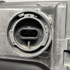 1077392-00-F TESLA MODEL 3 FOG LIGHT RIGHT PASSENGER 2017 2018 2019 2020 2021 2022 DAMAGED