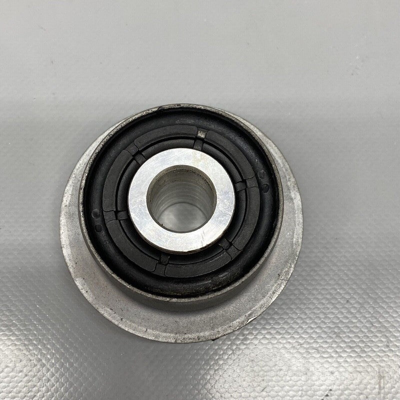 000213582 MASERATI GRANTURISMO CONTROL ARM BUSHING UPPER 2012 2013 14 2015 OEM 000213582