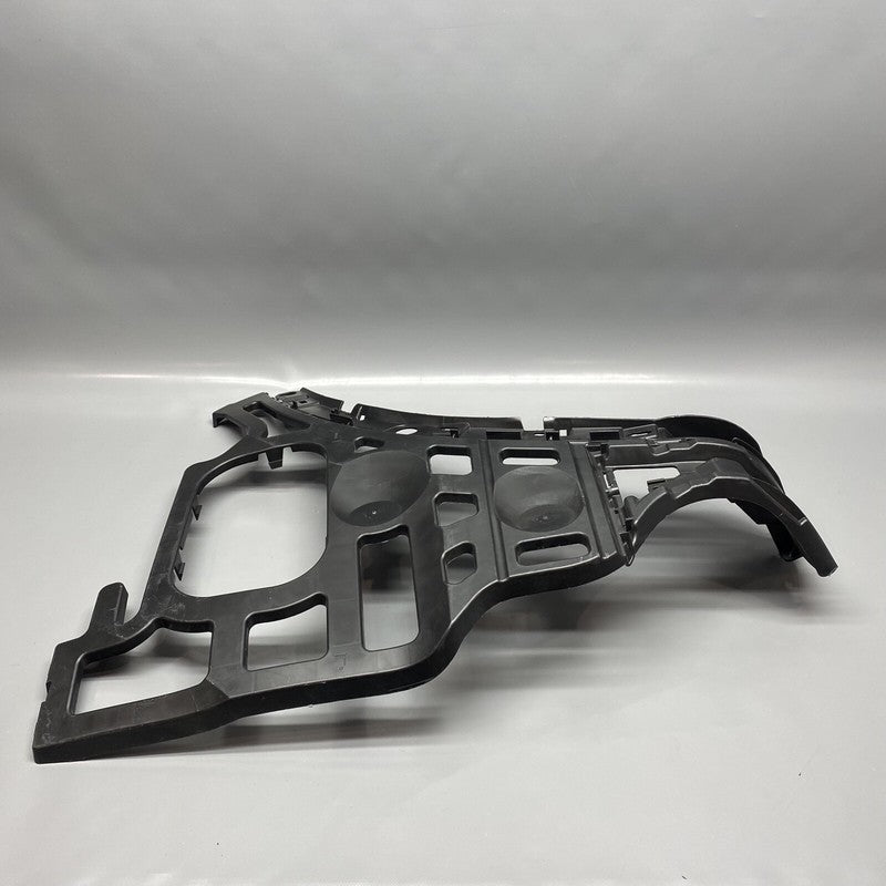 7P5807378A PORSCHE CAYENNE BUMPER GUIDE RIGHT REAR 2011 2012 2013 2014  OEM 7P5807378A