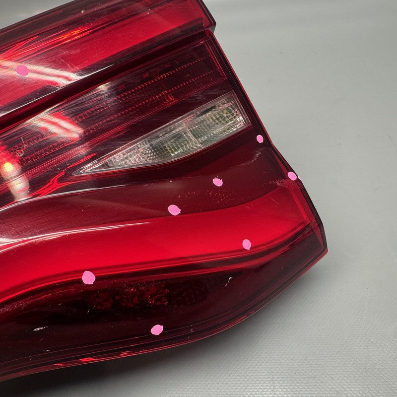 BMW X3M TAIL LIGHT RIGHT INNER PASSENGER 2018 2019 2020 2021 OEM 89853