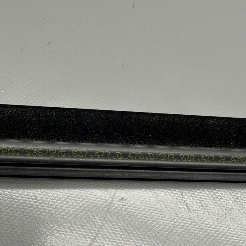 9Y0837475J PORSCHE CAYENNE DOOR WINDOW MOLDING LEFT FRONT 2019 2020 2021 2022 9Y0837475J