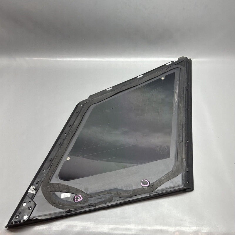 DK62-29600 RANGE ROVER SPORT QUARTER GLASS RIGHT REAR 2014 15 16 17 18 19 20 21 2022 OEM