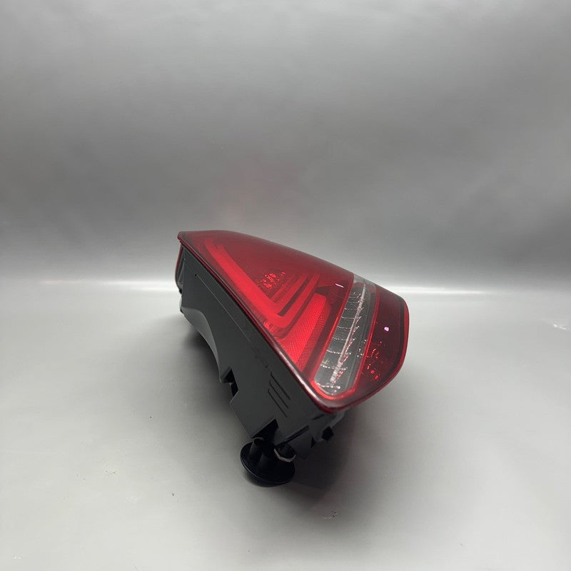 MERCEDES BENZ C63 C300 TAIL LIGHT RIGHT PASSENGER AFTERMARKET 2019 202