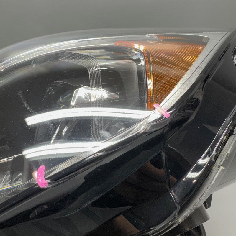 BMW X1 HEADLIGHT LEFT DRIVER 2020 2021 2022 LED OEM 7472259