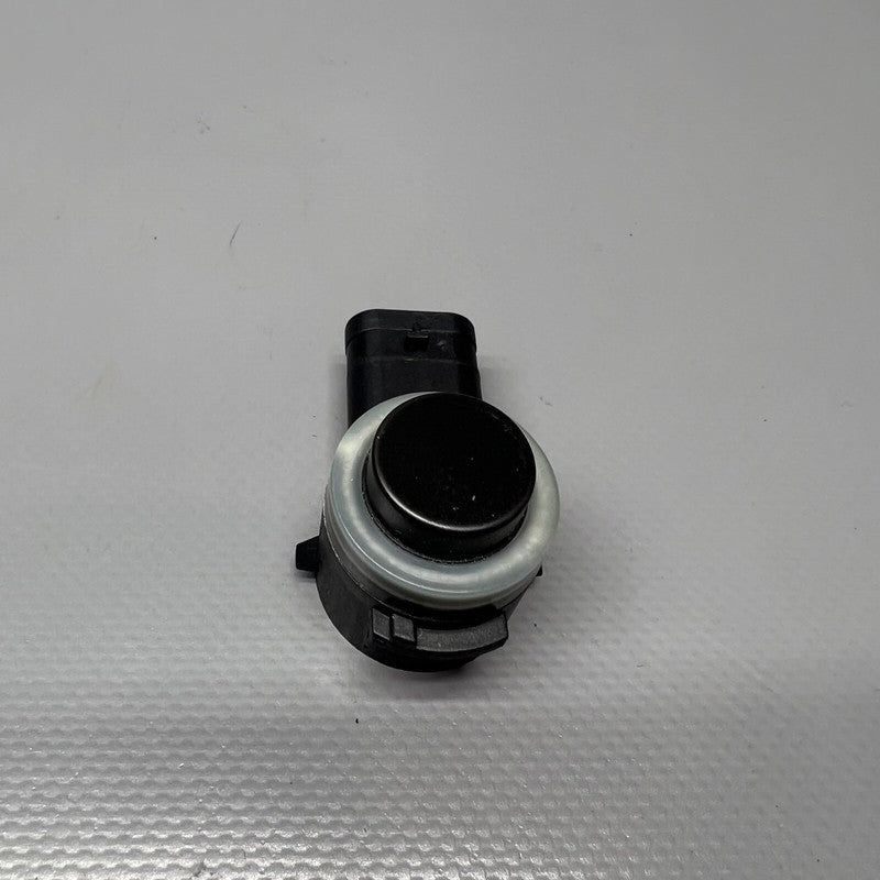 1055890-00-E TESLA MODEL X PARKING SENSOR 2016 2017 2018 2019 OEM 1055890-00-E