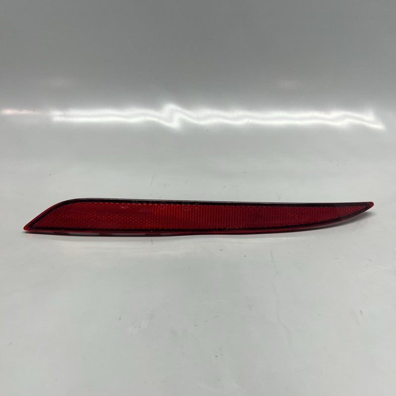 1077406 TESLA MODEL 3 REAR BUMPER REFLECTOR LEFT DRIVER 2016 2017 2018 2019 2020 OEM