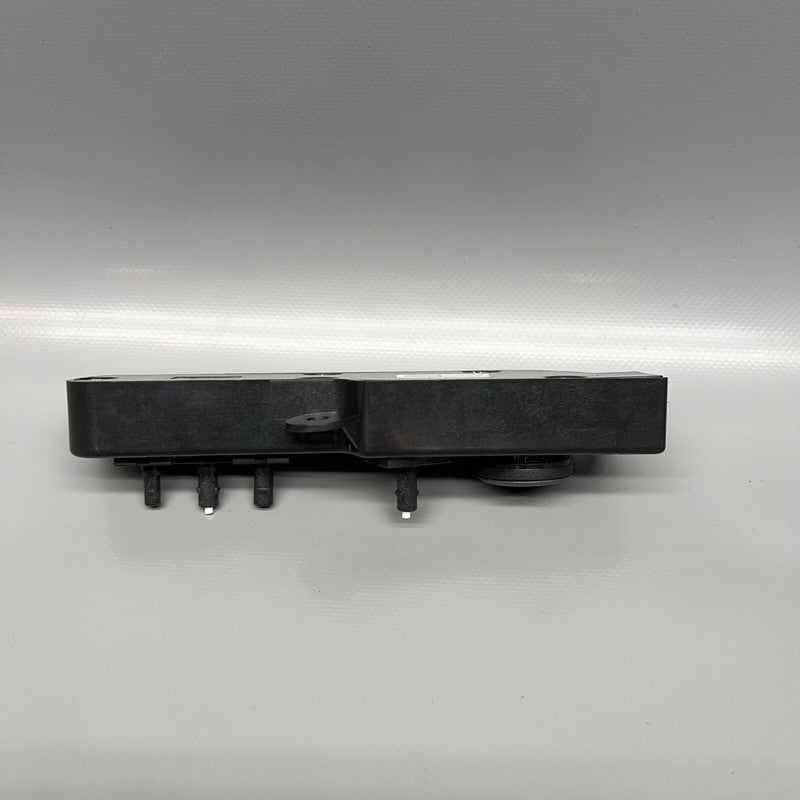 1551854-01-A TESLA MODEL 3 Y SEAT SWITCH CONTROL LEFT FRONT 2017 2018 19 2020 2021 2022 2023