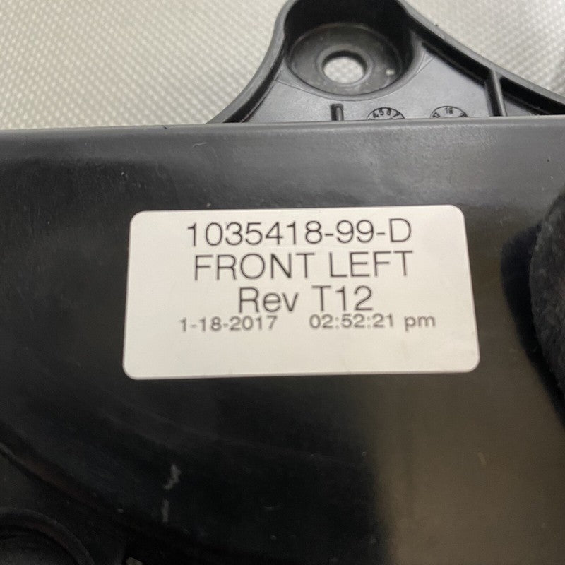 1035418-99-D TESLA MODEL X DOOR HANDLE LEFT FRONT 1035418-99-D OEM 2015 2016 2017