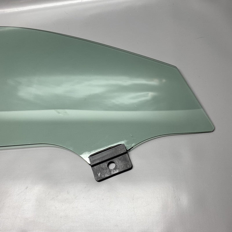 43R-014865 AUDI Q5 DOOR WINDOW GLASS RIGHT FRONT 43R-014865 2018 2019 2020 OEM