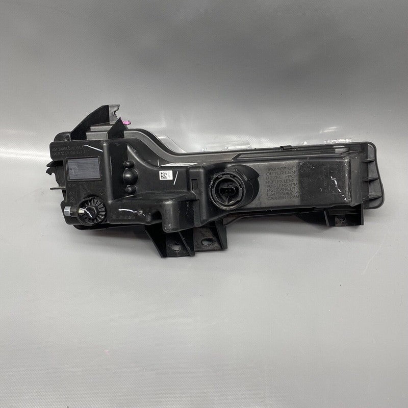 TESLA MODEL 3 FOG LIGHT LEFT DRIVER 2017 2018 2019 2020 2021 2022 1077