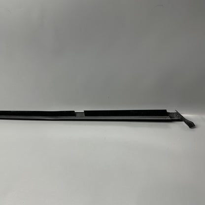 9Y0837475J PORSCHE CAYENNE DOOR WINDOW MOLDING LEFT FRONT 2019 2020 2021 2022 9Y0837475J