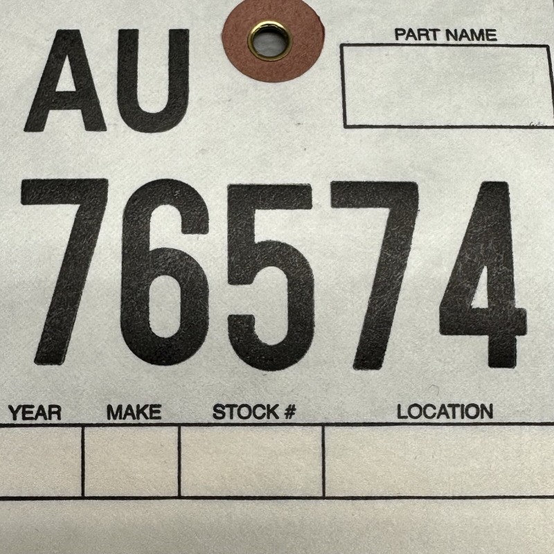 1038393-00-A TESLA MODEL S DOOR WINDOW MOLDING LEFT FRONT 2012-2021 OEM 1038393-00-A