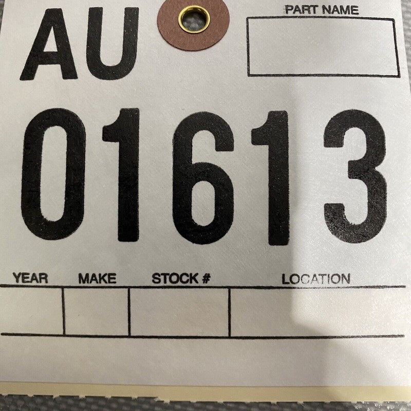 95B945095E PORSCHE MACAN TAIL LIGHT LEFT DRIVER 95B945095E 2015 2016 2017 LED OEM