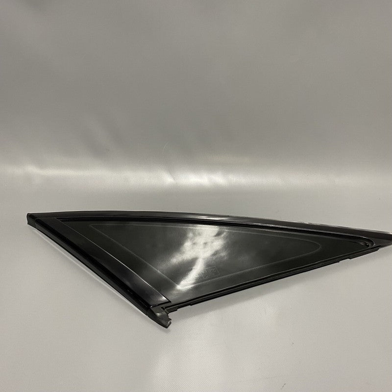 4G5845297 AUDI A6 QUARTER GLASS LEFT REAR 4G5845297 2016 2017 2018 OEM