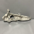 688438202 BMW 840 KNUCKLE RIGHT FRONT 540 2018 2019 2020 688438202 OEM