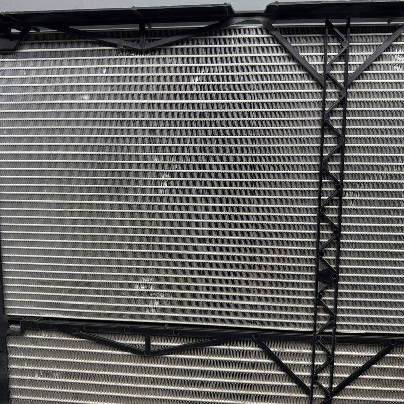 MERCEDES BENZ  CLS400 AC CONDENSER 2014 2015 2016 2017 OEM A0995000854