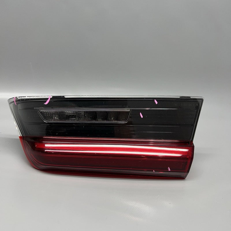 h85a3bc6403 BMW M3 TAIL LIGHT INNER RIGHT 330 2019 2020 2021 OEM 