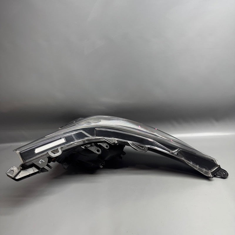 TOYOTA PRIUS HEADLIGHT RIGHT PASSENGER 2016 2017 2018 LED OEM 