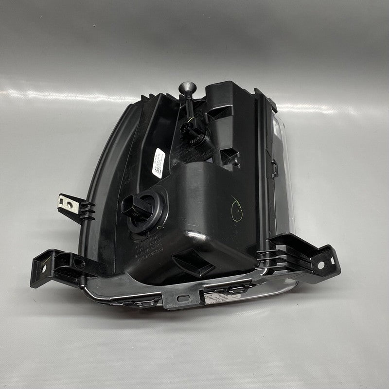 1034327-00-C TESLA MODEL X FOG LIGHT RIGHT PASSENGER 2016 2017 18 2019 2020 OEM 1034327-00-C