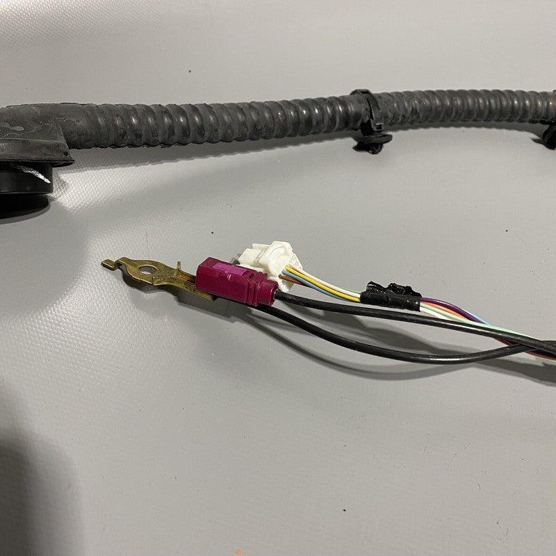 1068789-00-E TESLA MODEL 3 DECKLID HARNESS 2017 2018 2019 2020 2021 2022 OEM 1068789-00-E