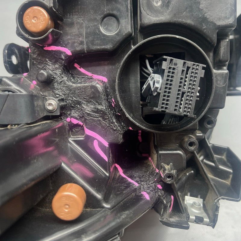 JEEP CHEROKEE HEADLIGHT LEFT DRIVER 2019 2020 2021 2022 OEM 68275945AH