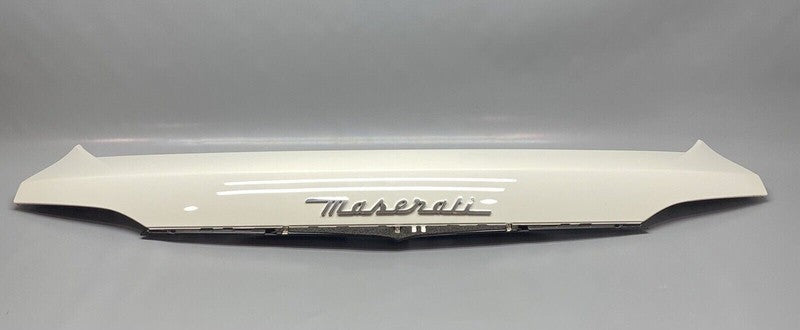 670042733 MASERATI LEVANTE TAILGATE SPOILER WING 670042733 2016 2017 2018 2019 OEM