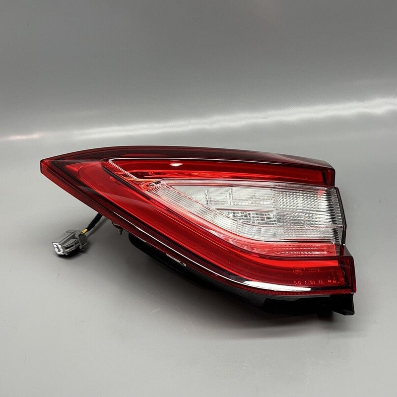 MASERATI LEVANTE INNER TAIL LIGHT RIGHT SIDE 2017 18 19 20 21 2022 OEM