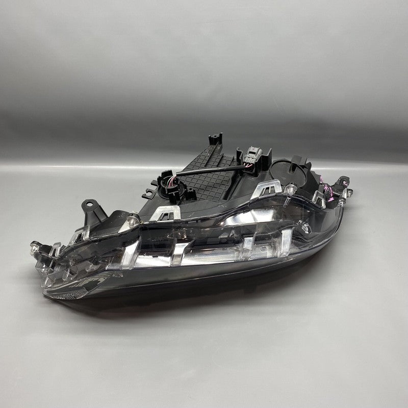 TOYOTA RAV 4 HEADLIGHT RIGHT PASSENGER 2019 2020 2021 2022 LED OEM