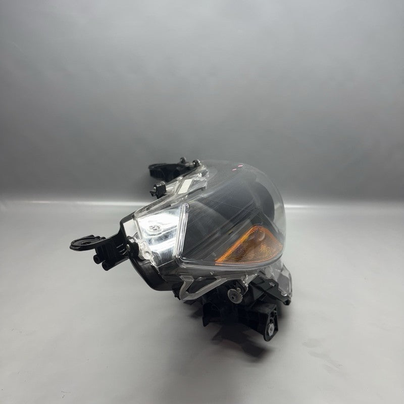 81110-0a230 2022 2023 2024 TOYOTA COROLLA CROSS HEADLIGHT RIGHT PASSENGER LED OEM 