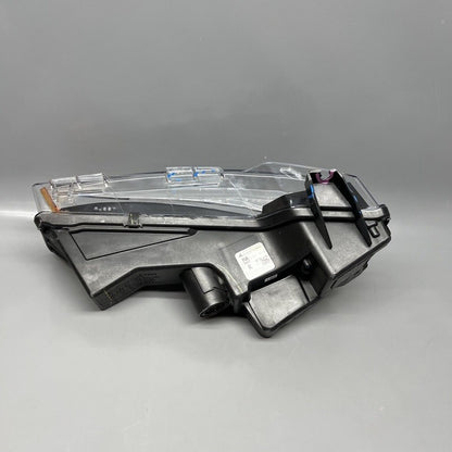 1077390-00-F TESLA MODEL 3 FOG LIGHT RIGHT PASSENGER 2017 2018 2019 2020 2021 2022 OEM 2 PIN