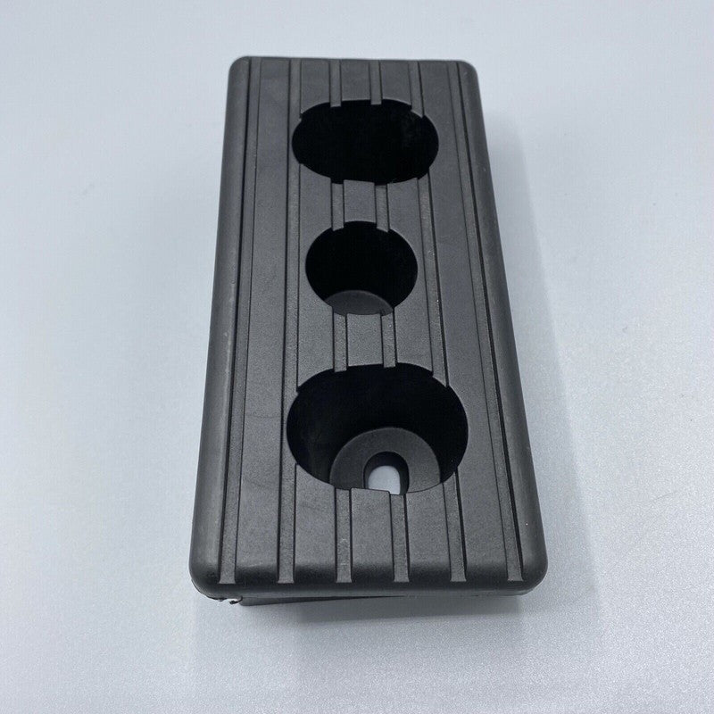 1045887-00-B TESLA MODEL X CAR LIFTING THRESHOLD RIGHT FRONT 2017 2018 2019 2020 OEM