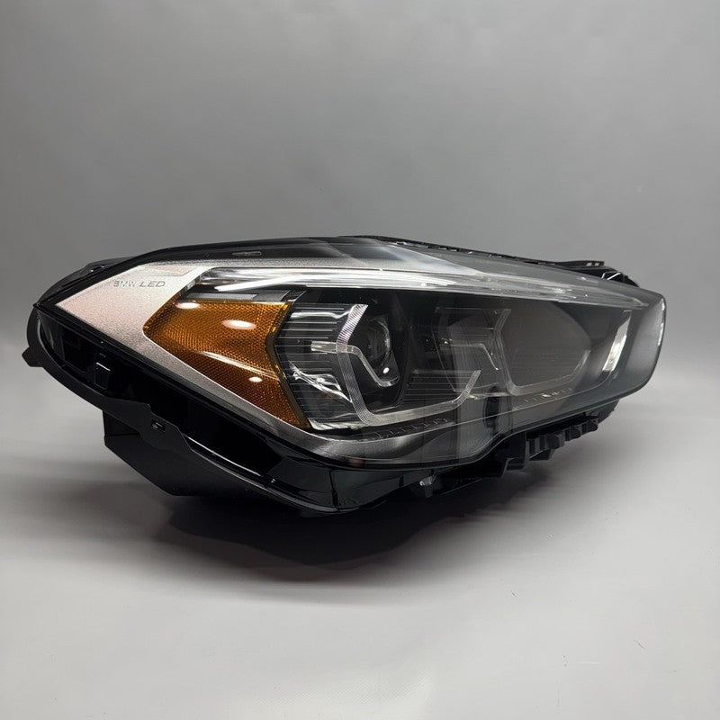 63115A01176 BMW X1 HEADLIGHT RIGHT PASSENGER 2020 2021 2022 LED 63115A01176 OEM