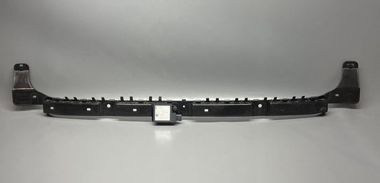 1083994-00-G TESLA MODEL 3 REAR BUMPER CENTER BRACKET 2017 18 19 20 21 22 2023 1083994-00-G