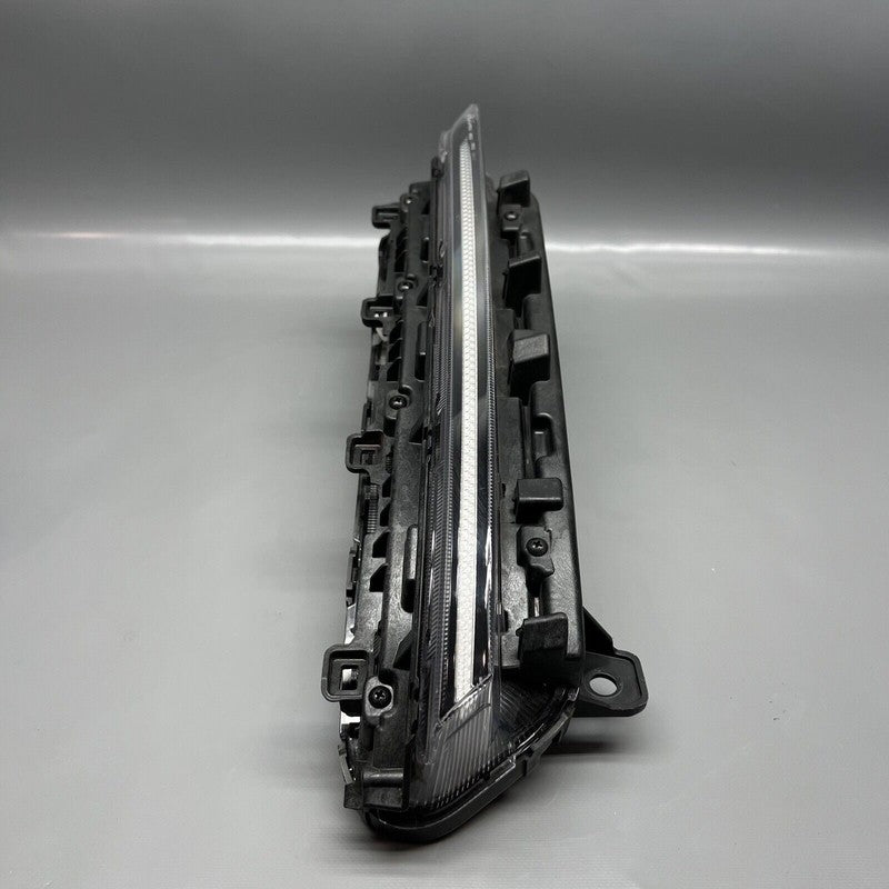 92109-Q5 KIA SELTOS DAYTIME RUNNING LIGHT RIGHT PASSENGER 2020 2021 2022 OEM 92109-Q5
