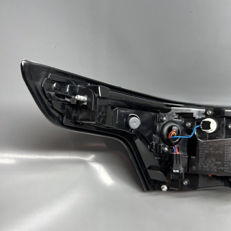 RANGE ROVER SPORT TAIL LIGHT RIGHT PASSENGER 2014 2015 2016 2017 OEM L