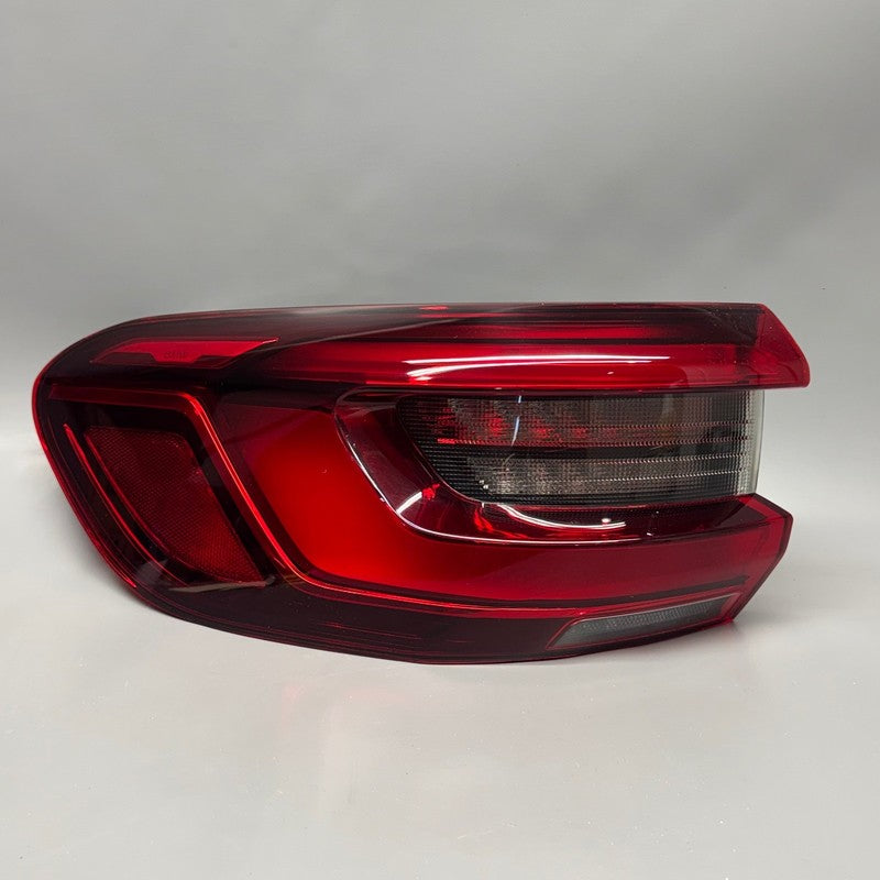 BMW X5 TAIL LIGHT LEFT DRIVER 2019 2020 2021 2022 2023 X5M OEM 3744226