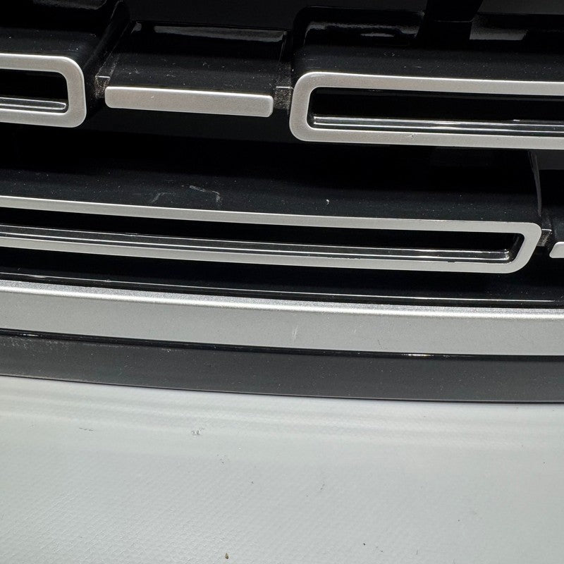 RANGE ROVER HSE GRILLE 2022 2023 2024 2025 OEM M8E2-8200-A