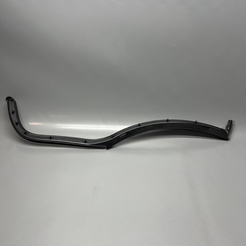 95B839762B PORSCHE MACAN WEATHER STRIP SEAL RIGHT REAR 2016 17 18 19 2020 OEM 95B839762B