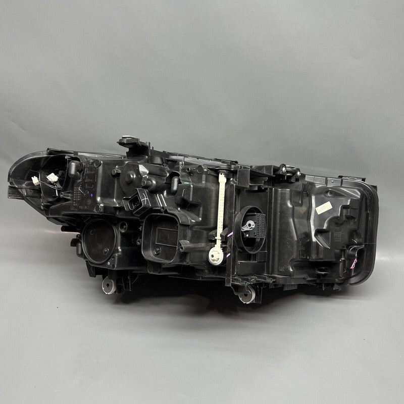 BMW 530 HEADLIGHT LEFT DRIVER 550 M5 LED 2021 2022 OEM 8082659-06