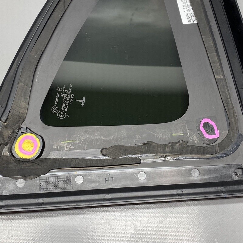 1495740-99-H TESLA MODEL Y QUARTER GLASS LEFT REAR 2020 2021 2022 2023 OEM 1495740-99-H