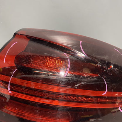 7P5945208D PORSCHE CAYENNE TAIL LIGHT RIGHT SIDE 7P5945208D LED OEM 2015 2016 2017 