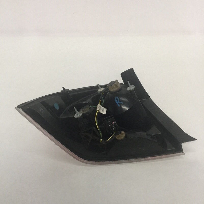 25880344 CHEVROLET GM IMPALA TAIL LIGHT RIGHT SIDE 2006 07 08 09 10 11 12 2013 OEM