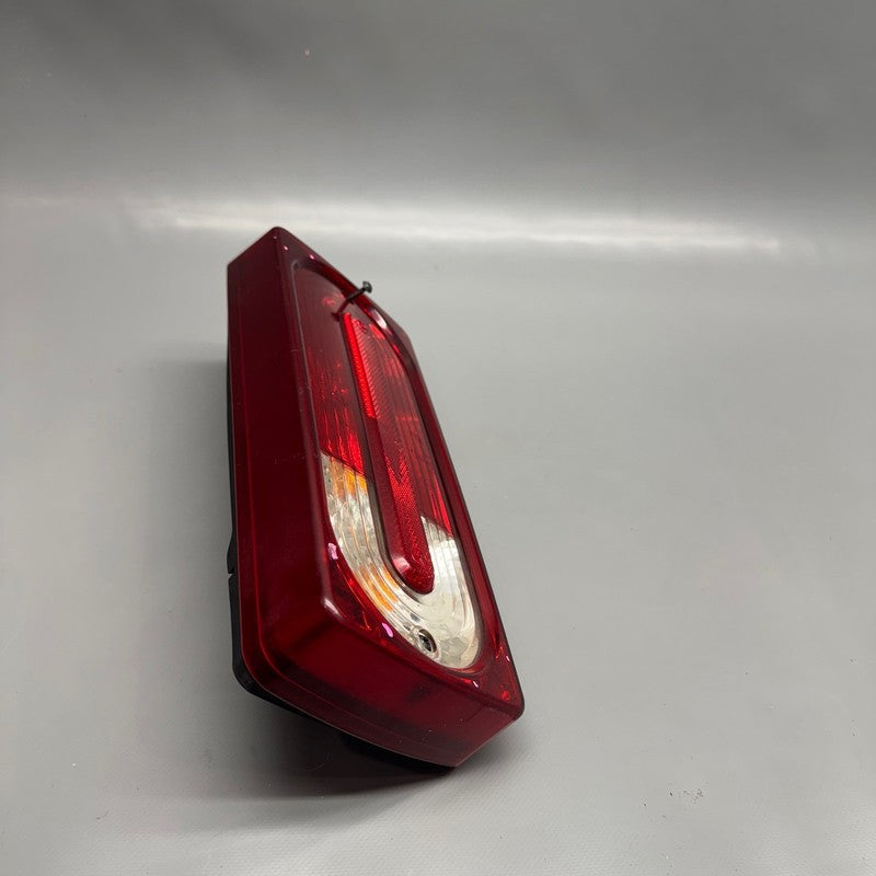 MERCEDES BENZ G550 TAIL LIGHT 2010 2011 2012 2013 2014 2015 2016 OEM