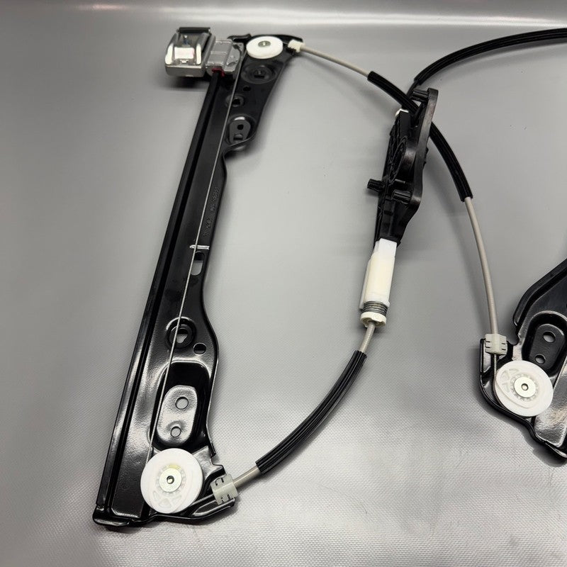 TESLA MODEL Y WINDOW REGULATOR LEFT DRIVER 2025 2026 OEM 2005484-02-A