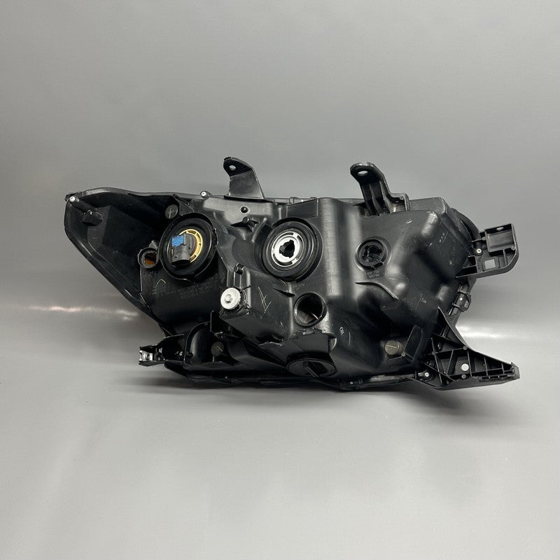 TOYOTA TACOMA HEADLIGHT LEFT DRIVER HALOGEN 2016 2017 2018 OEM