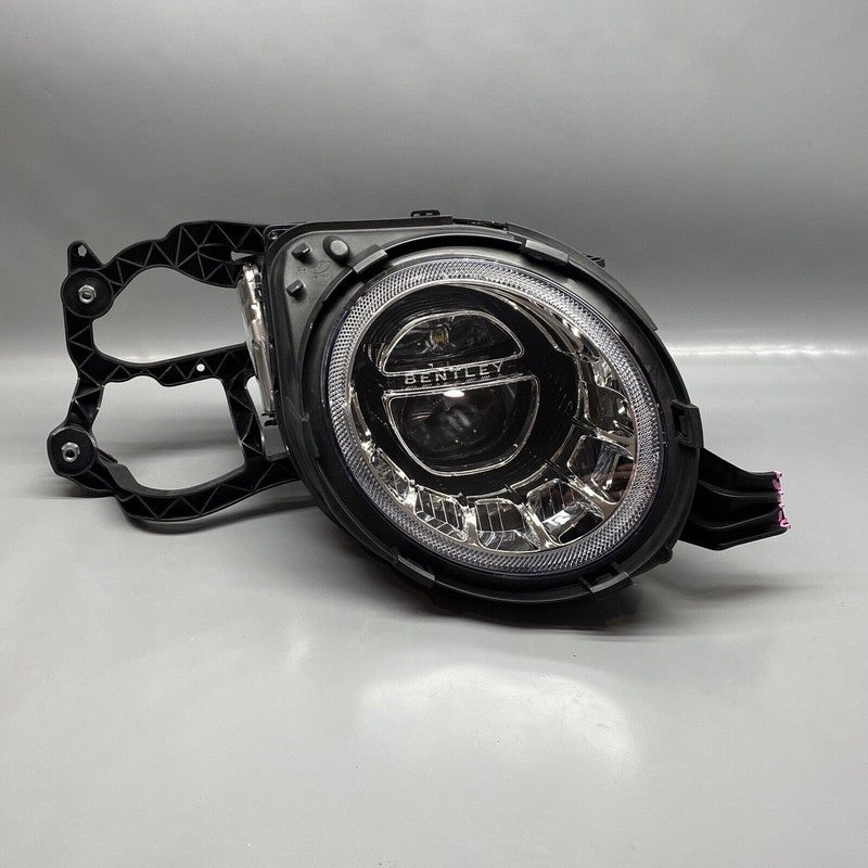 36A941006H BENTLEY BENTAYGA HEADLIGHT RIGHT PASSENGER 36A941006H LED 2017 2018 2019 OEM