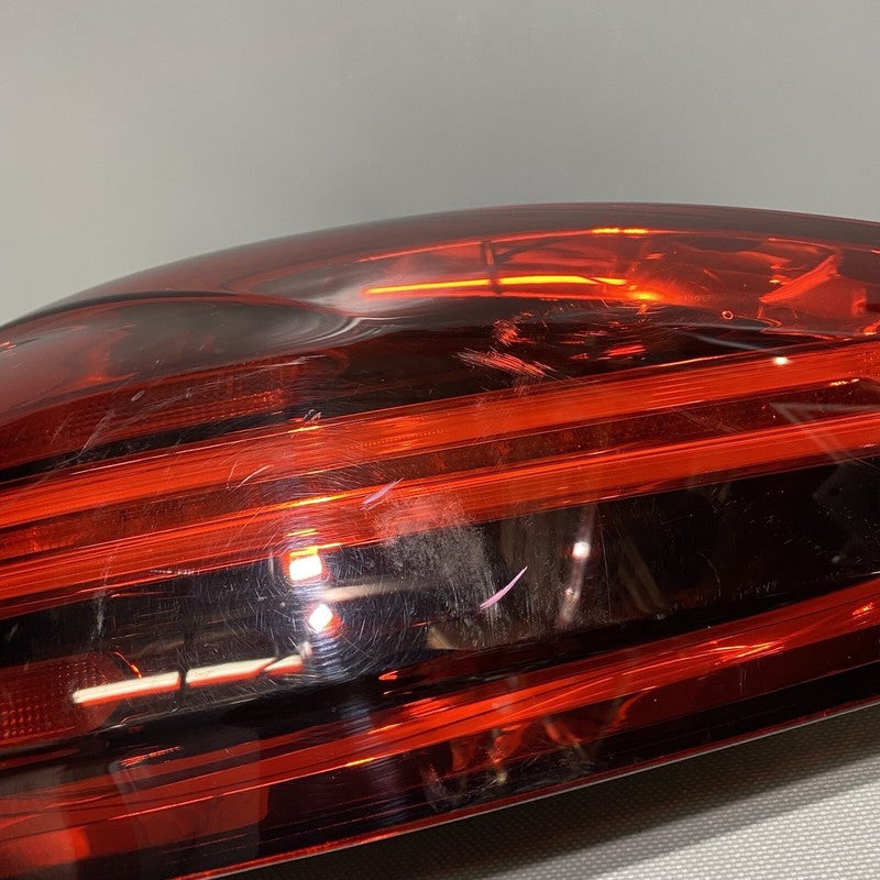 PORSCHE CAYENNE TAIL LIGHT RIGHT PASSENGER LED 7P545208H OEM 2015 2016